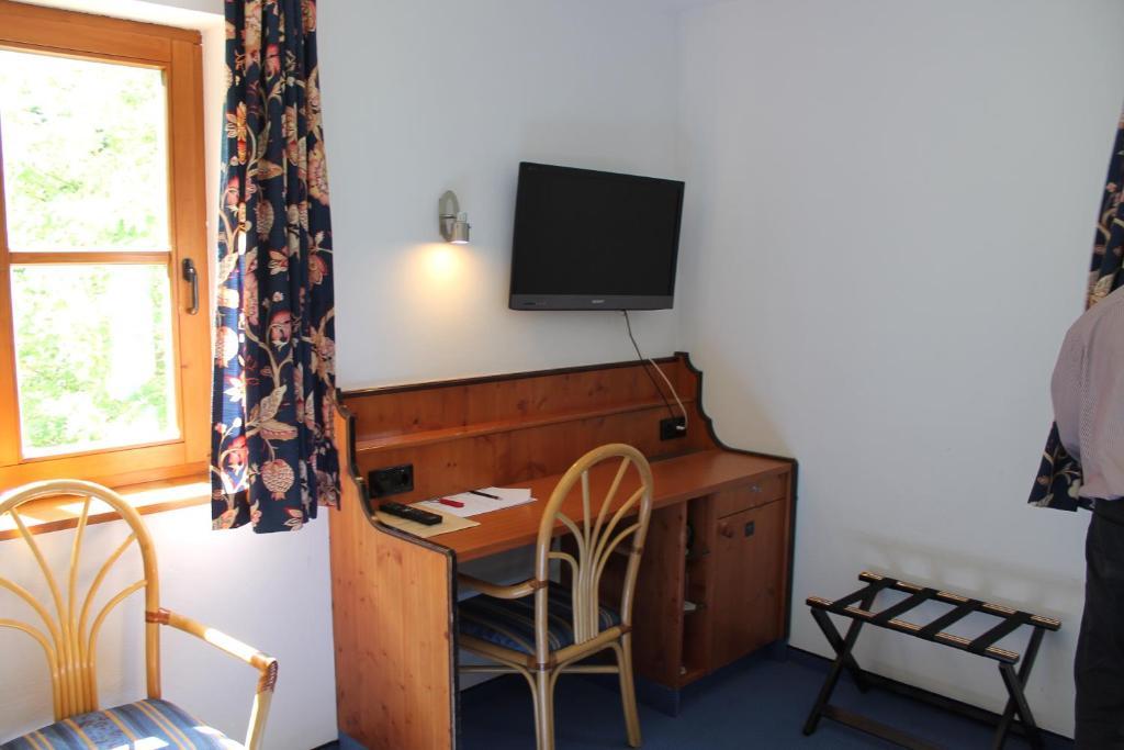 Hotel Hoefler B&B Nuremberg Room photo